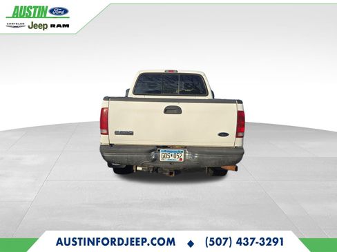 Used 2006 Ford F250 XL image 4