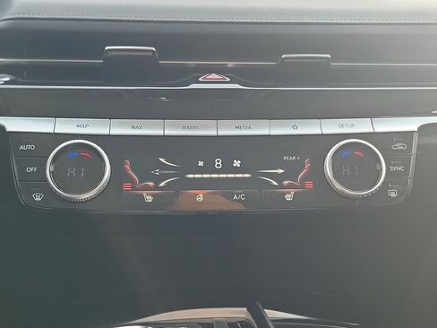 Used 2023 Genesis G80 2.5T image 20