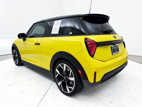 Used 2025 MINI Cooper S image 18