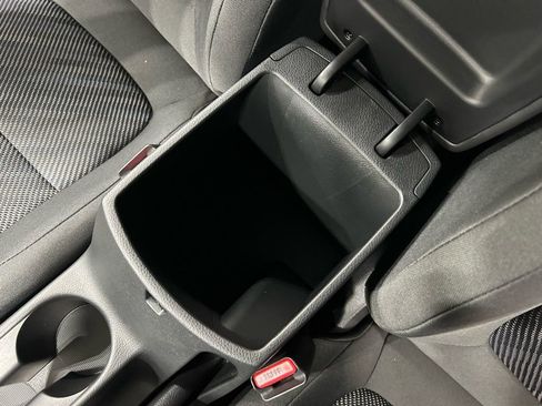 New 2026 Kia Seltos LX image 23