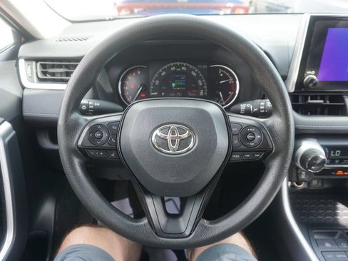 Certified 2025 Toyota RAV4 XLE AWD/4WD image 3