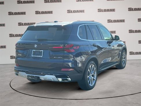 New 2026 BMW X5 xDrive50e image 5