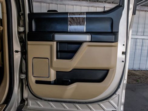 Used 2017 Ford F250 Lariat w/ Lariat Ultimate Package image 46