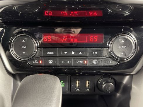 Used 2024 Mitsubishi Eclipse Cross SE image 24