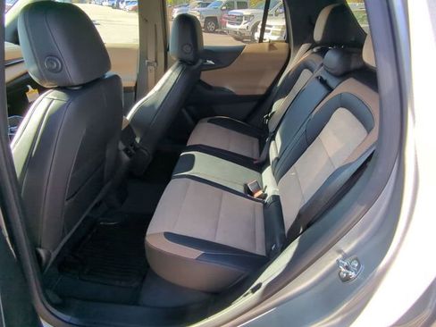 New 2026 Chevrolet Equinox ACTIV w/ Convenience Package III FWD image 40