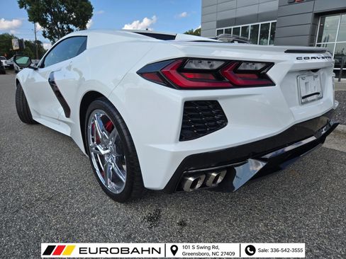 Used 2024 Chevrolet Corvette Stingray Premium Conv w/ 3LT RWD image 3