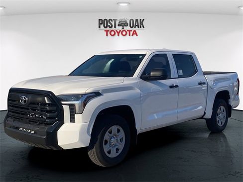 New 2026 Toyota Tundra SR image 3