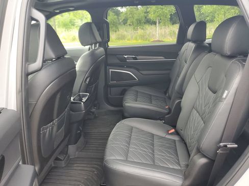 Used 2024 Kia Telluride EX X-Line AWD/4WD image 24
