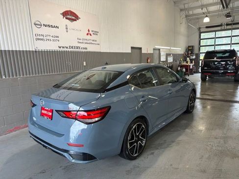 Certified 2024 Nissan Sentra SR w/ SR Premium Package FWD image 3