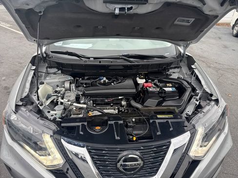 Used 2020 Nissan Rogue SL image 23