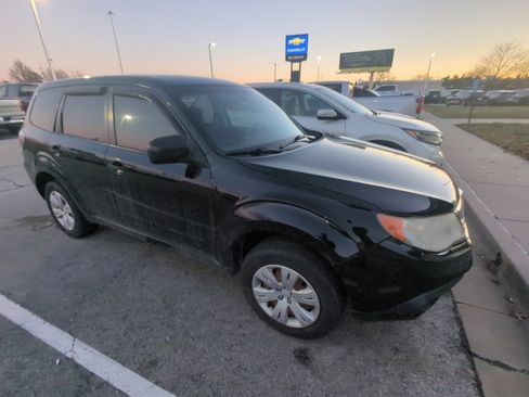 Used 2009 Subaru Forester 2.5X image 1