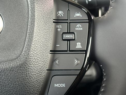 New 2026 Toyota C-HR AWD/4WD image 29