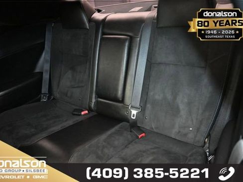 Used 2018 Dodge Challenger R/T Scat Pack w/ Leather Interior Group RWD image 11