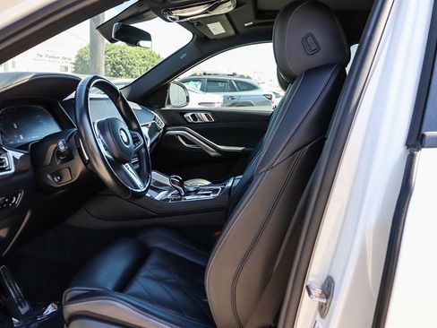 Used 2023 BMW X6 xDrive40i w/ M Sport Package AWD/4WD image 18