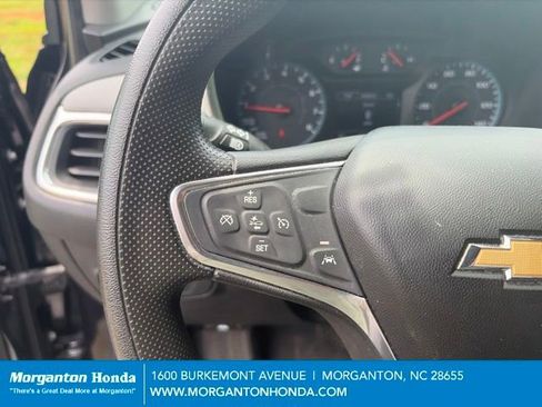 Used 2020 Chevrolet Equinox LS w/ LS Convenience Package AWD/4WD image 15