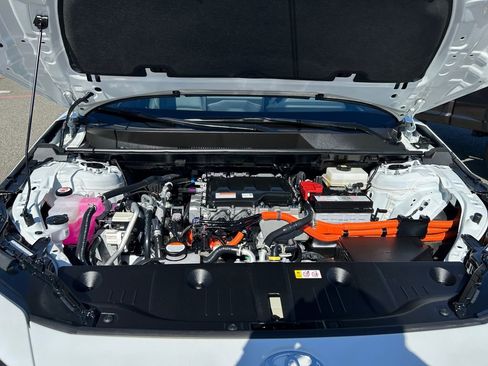 Used 2024 Toyota bZ4X XLE w/ Weather Package image 29