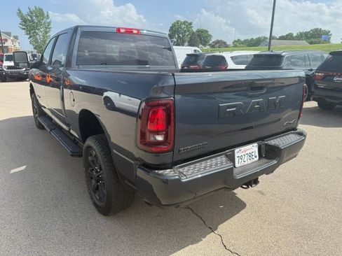 Certified 2025 RAM 2500 Big Horn AWD/4WD image 9