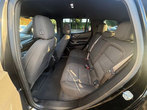 Used 2025 Chevrolet Equinox LT AWD/4WD image 27