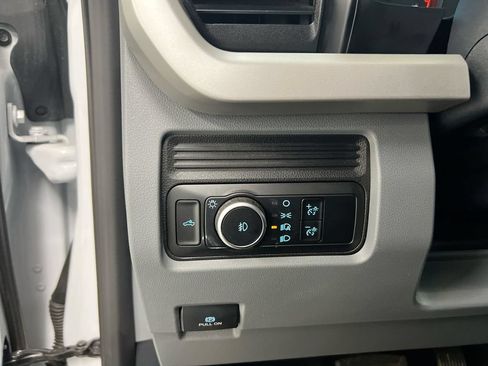 Used 2026 Ford F250 XLT AWD/4WD image 18