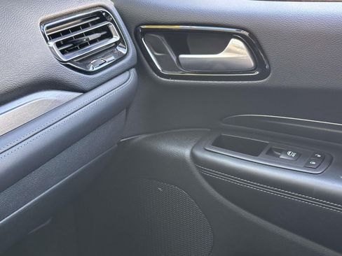Used 2023 Dodge Durango SXT Launch Edition AWD/4WD image 29