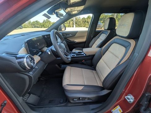 New 2026 Chevrolet Equinox ACTIV w/ Convenience Package III image 12