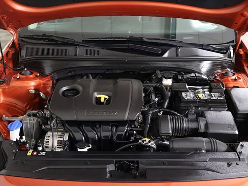 Used 2023 Kia Forte LXS FWD image 18