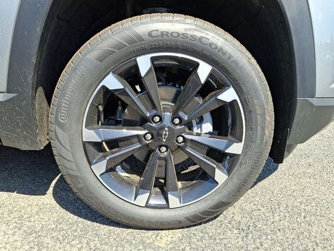 New 2026 Chevrolet Equinox RS w/ Convenience Package III FWD image 7