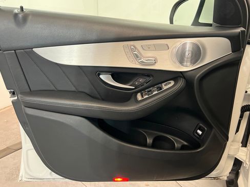 Used 2019 Mercedes-Benz GLC 300 GLC 300 image 15
