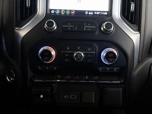 Used 2020 GMC Sierra 1500 SLT w/ SLT Premium Package image 36