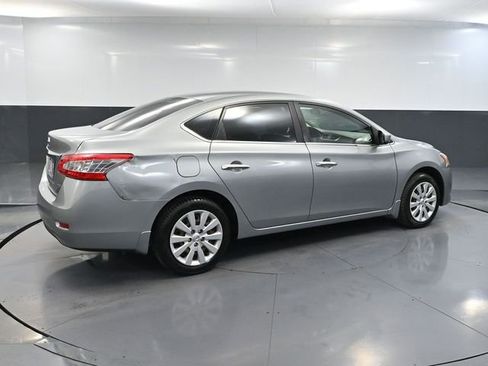 Used 2014 Nissan Sentra S image 4