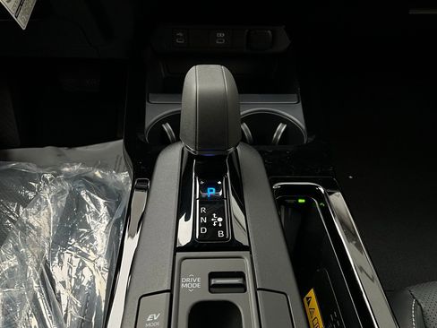 New 2026 Toyota Prius XLE image 22