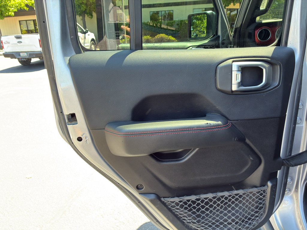 Used 2019 Jeep Wrangler Unlimited Rubicon AWD/4WD image 44