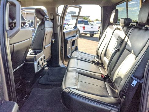 Used 2020 Ford F150 Lariat AWD/4WD image 17