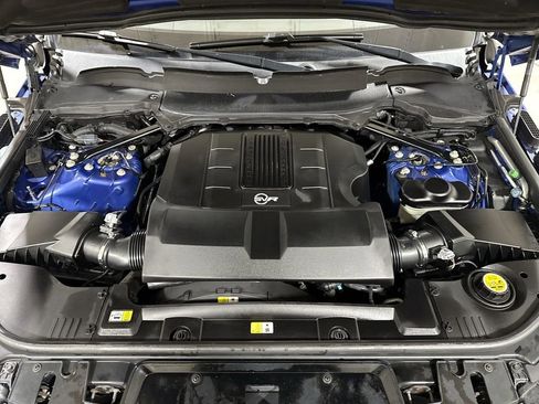 Used 2017 Land Rover Range Rover Sport SVR image 26