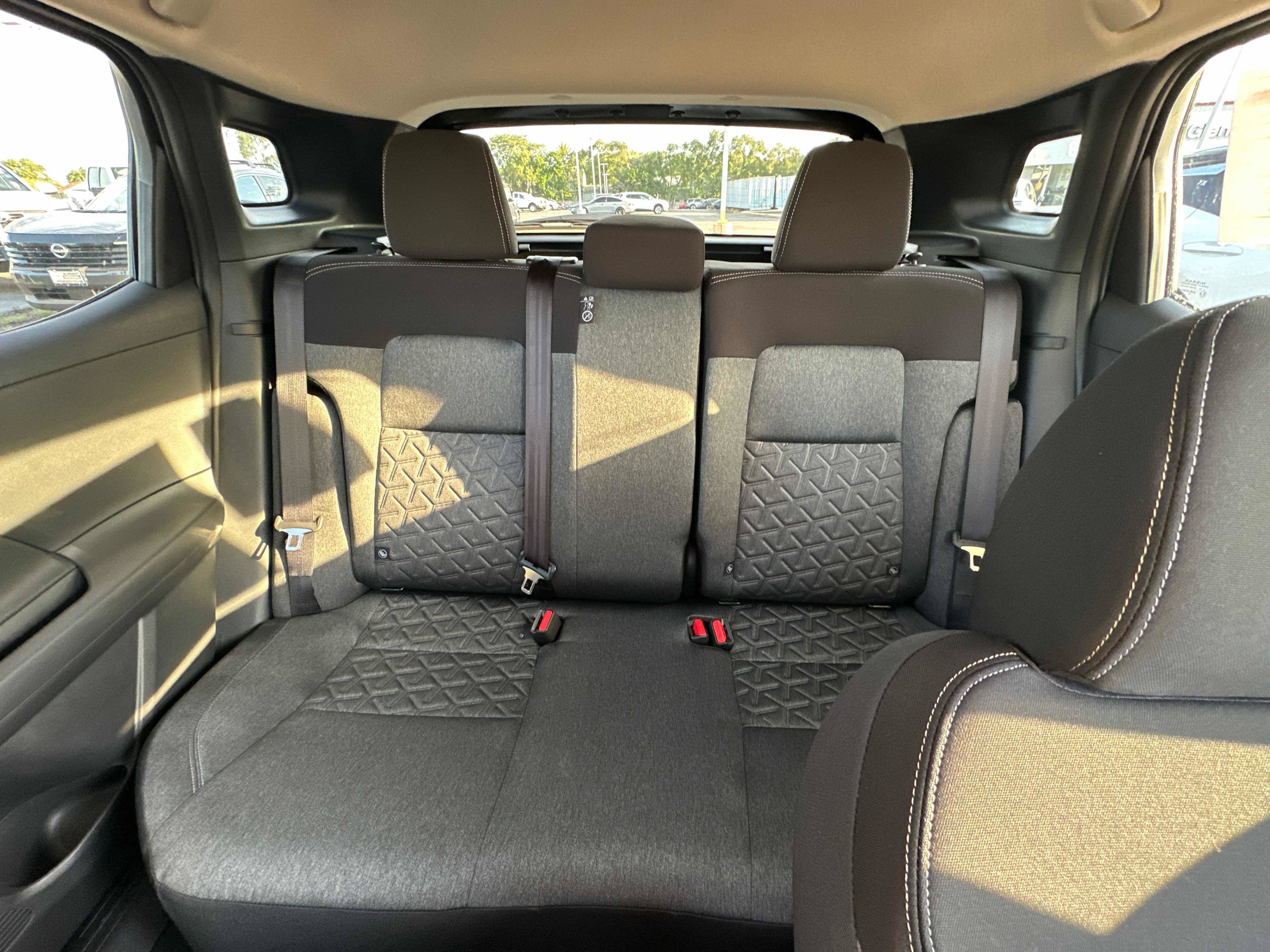 New 2027 Nissan Kicks SV AWD/4WD image 24