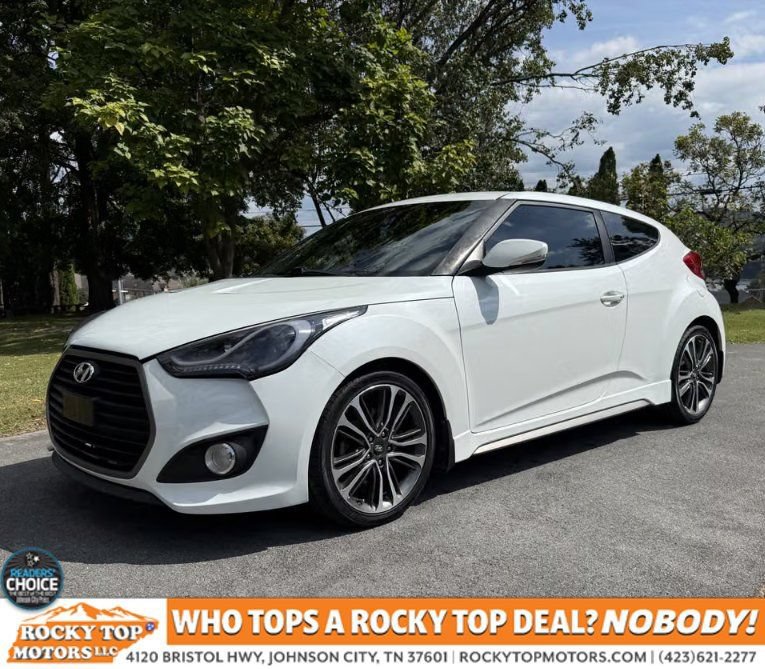 Used 2016 Hyundai Veloster Turbo FWD image 1