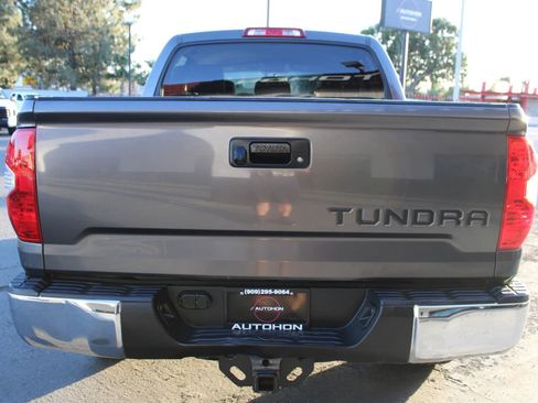 Used 2017 Toyota Tundra SR5 w/ TRD Off Road Package image 31