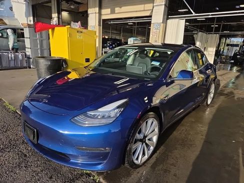 Used 2020 Tesla Model 3 Performance AWD/4WD image 1