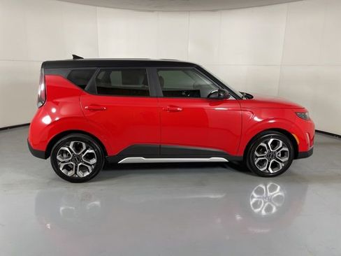 New 2025 Kia Soul EX image 9