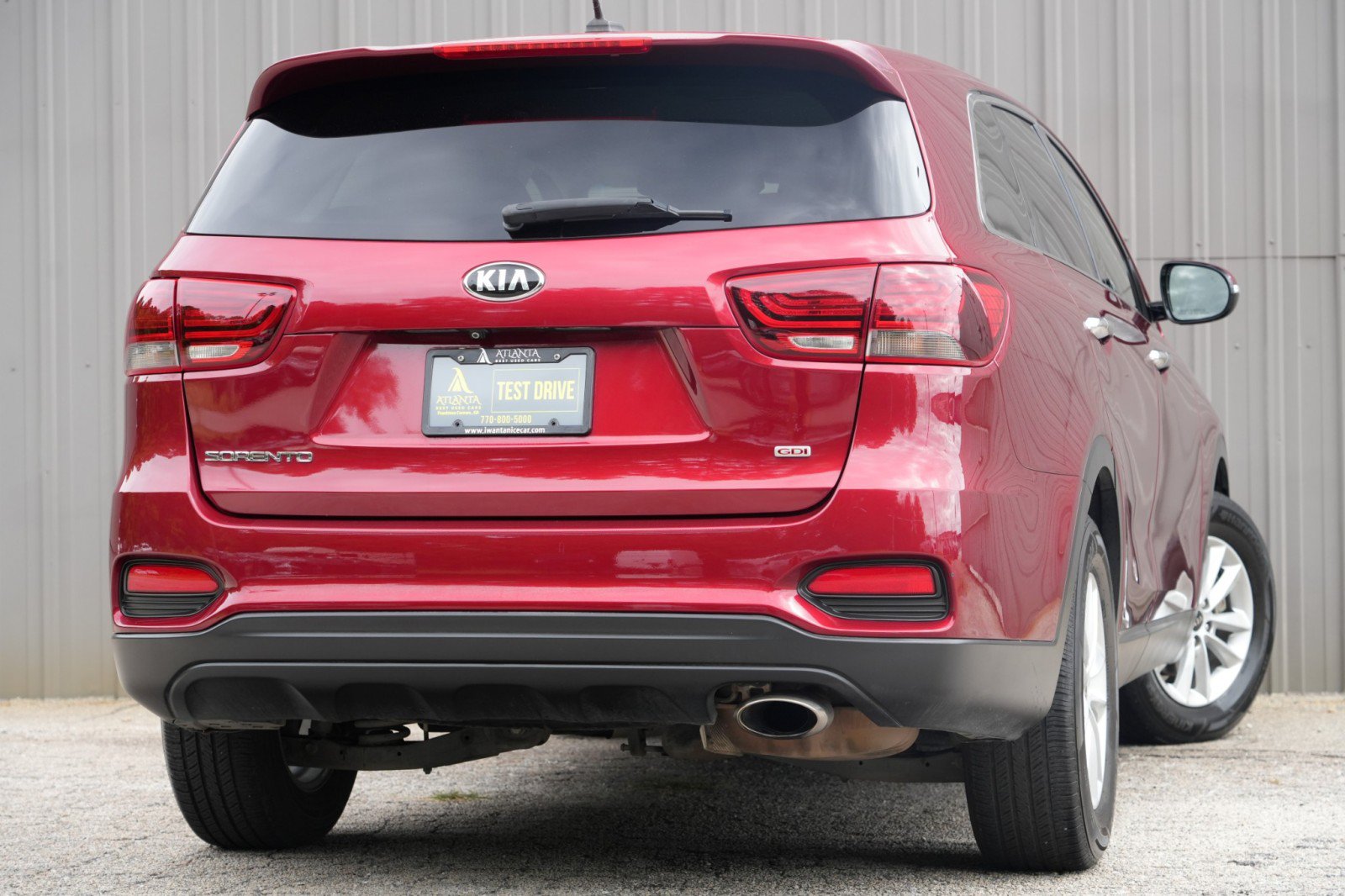 Used 2019 Kia Sorento FWD image 4