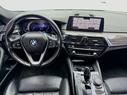 Used 2018 BMW 530e image 15