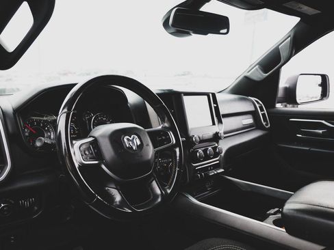 Used 2019 RAM 1500 Big Horn image 2