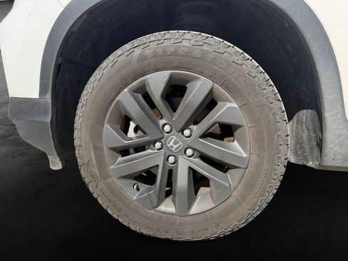 Certified 2025 Honda Ridgeline Sport image 10
