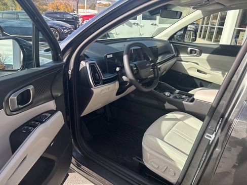 New 2026 Kia Sorento EX image 10