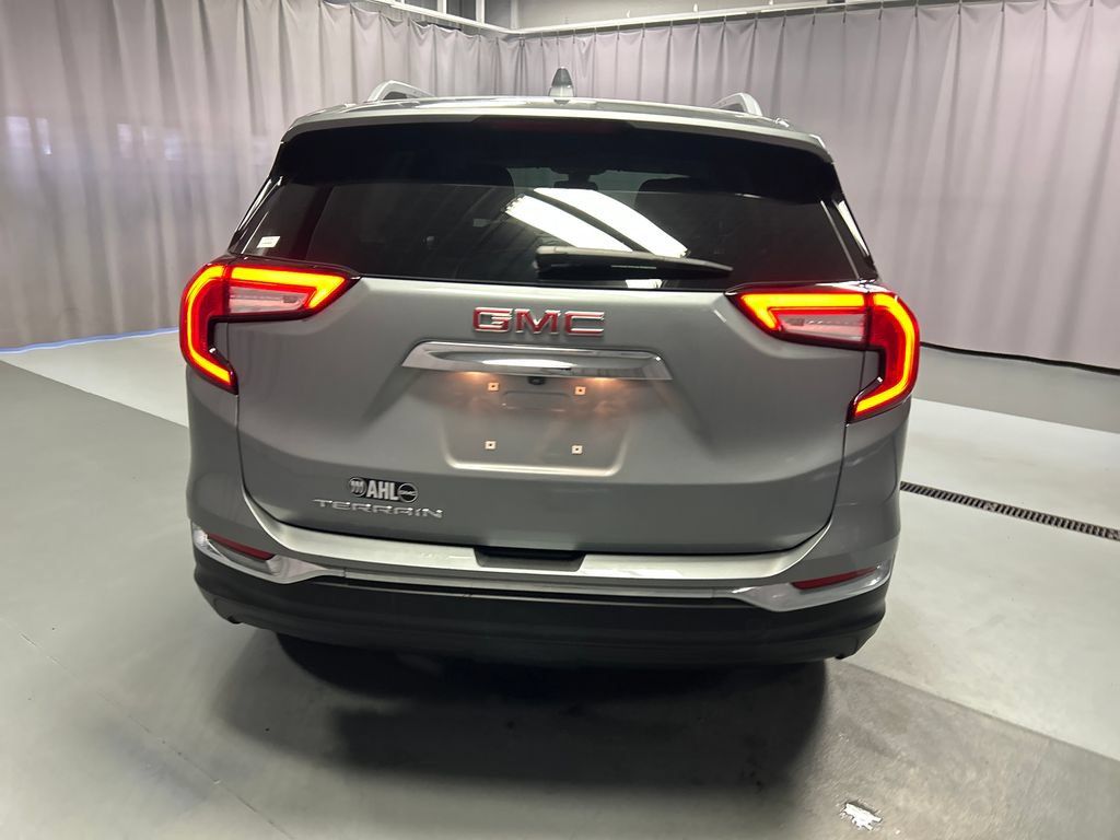 Used 2023 GMC Terrain SLT FWD image 6