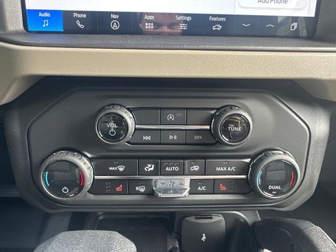 New 2026 Ford Bronco Big Bend AWD/4WD image 8