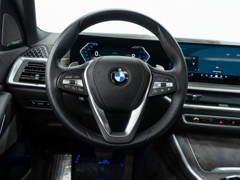 Used 2026 BMW X5 xDrive40i AWD/4WD image 16