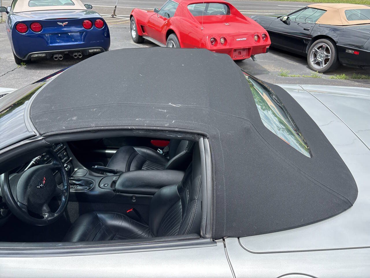Used 2004 Chevrolet Corvette Convertible w/ Preferred Equipment Group RWD image 12