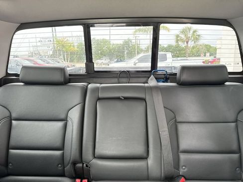 Used 2018 GMC Sierra 1500 SLT AWD/4WD image 18