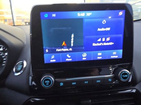 Used 2020 Ford EcoSport Titanium image 10